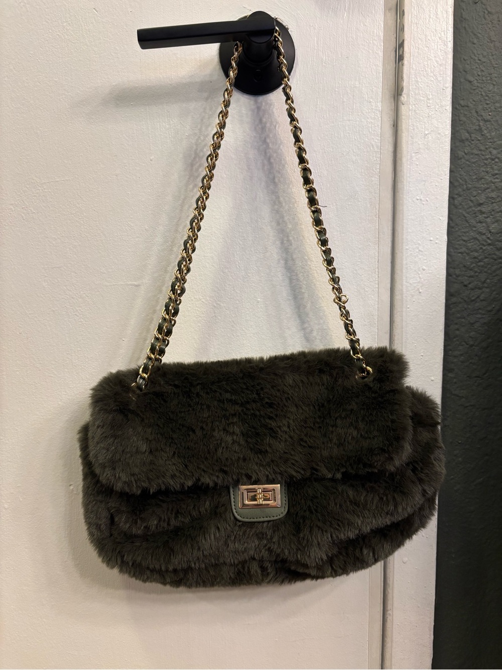 House of Harlow Faux Fur Chain-Handle Shoulder Bag in Dark Olive